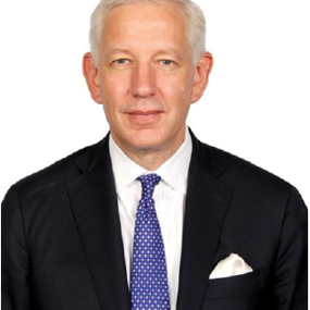 Dominic (Dom) Barton
